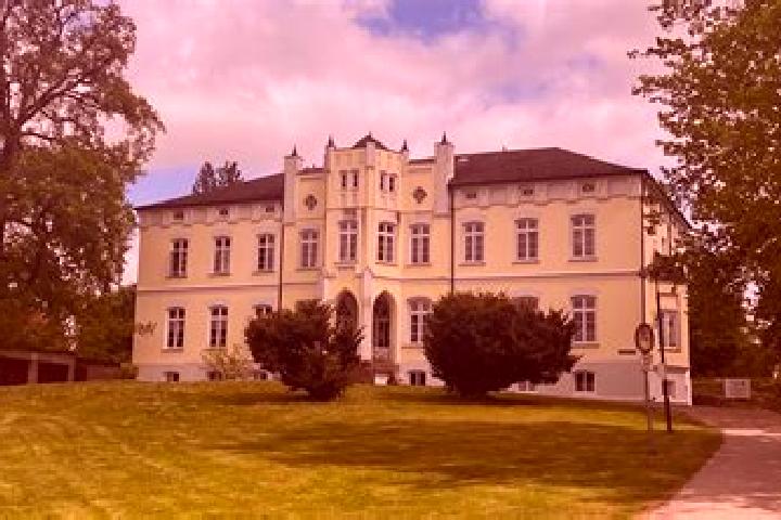 Luna, 38 — Escort in Muehlen Eichsen, Germany