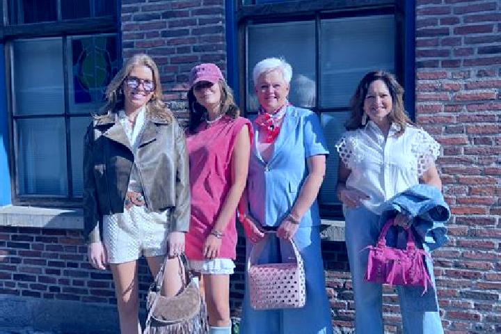 Luna, 38 — Escort in Oldenzaal, Netherlands