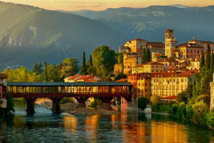 Luna, 38 — Escort in San Bassano, Italy