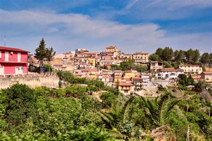 Luna, 38 — Escort in San Michele di Ganzaria, Italy