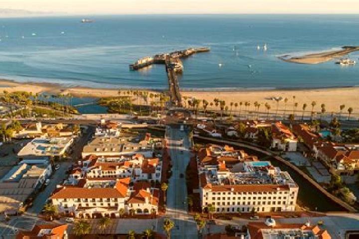 Luna, 38 — Escort in Santa Barbara, Spain