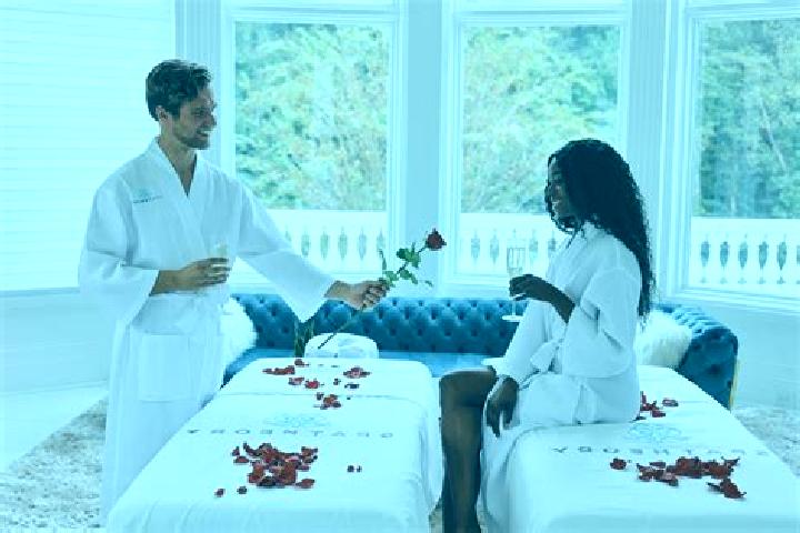Luna, 39, a blonde brown-eyed ebony companion based in Dosquebradas. Offering Girlfriend Experience, Erotic Massage, Dinner Date, Couples, Duos. Available fo...