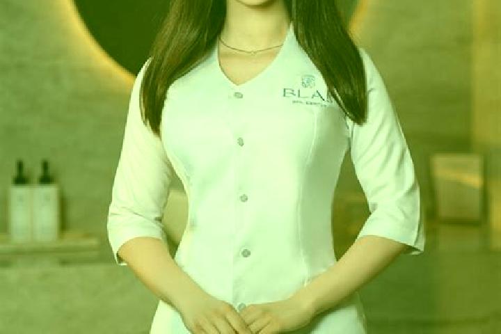 Luna, 39, a brunette dark-eyed caucasian companion based in Yixing. Offering Girlfriend Experience, Tantra, Erotic Massage, Massage, Overnight. Available for...