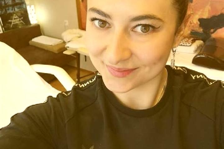 Luna, 39, a brunette dark-eyed slavic companion based in Gosselming. Offering Fetish, Dinner Date, Travel Companion, Massage. Available for incall and outcal...