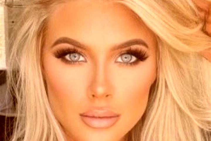 Luna, 39, a platinum blonde grey-eyed latina companion based in Ebimpe. Offering Couples, Domination, Travel Companion. Available for incall and outcall, ove...