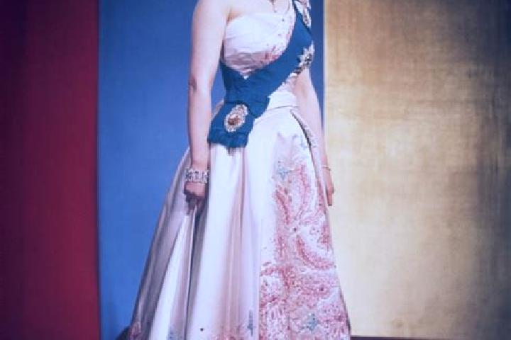 Luna, 39 — Escort in Hannington, United Kingdom