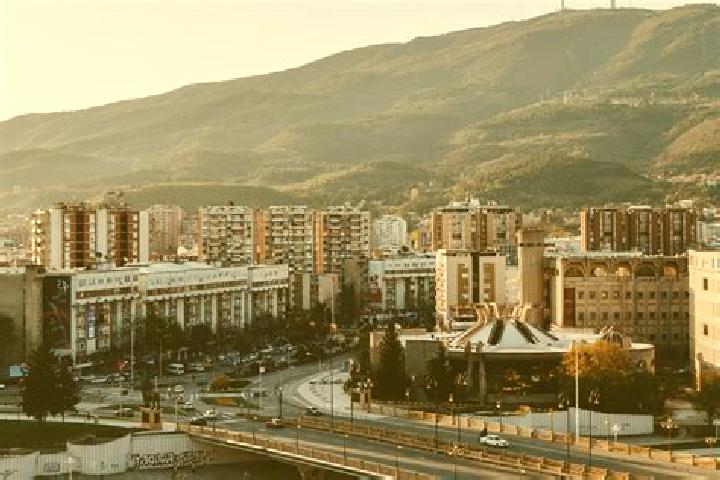 Luna, 39 — Escort in Kondovo, North Macedonia