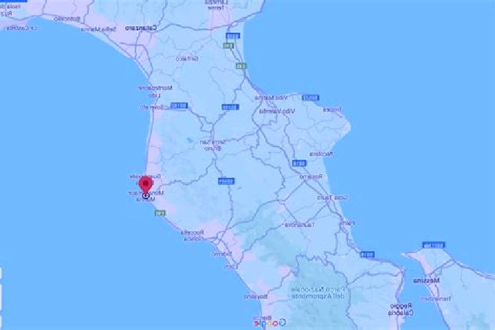 Luna, 39 — Escort in Monasterace Marina, Italy