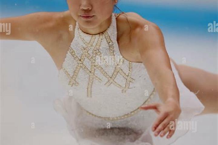 Luna, 39 — Escort in Nagasu, Japan