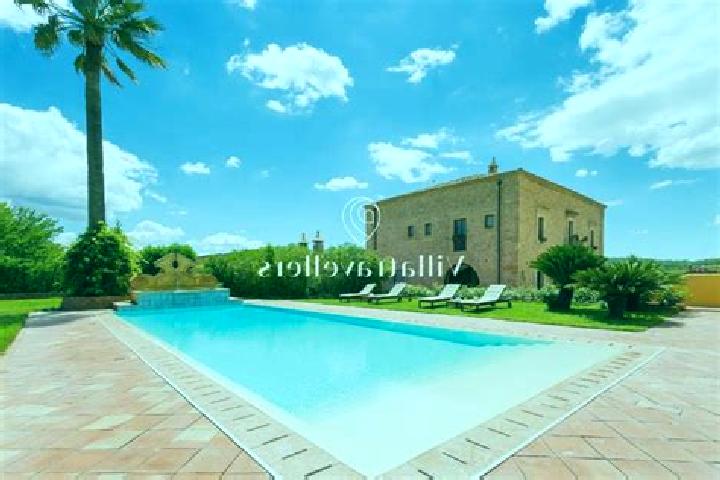 Luna, 39 — Escort in San Michele di Ganzaria, Italy