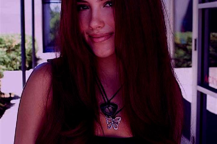 Madison, 20, a auburn dark-eyed european companion based in Lagoa da Prata. Offering Striptease, Girlfriend Experience, Party Girl. Available for incall and ...