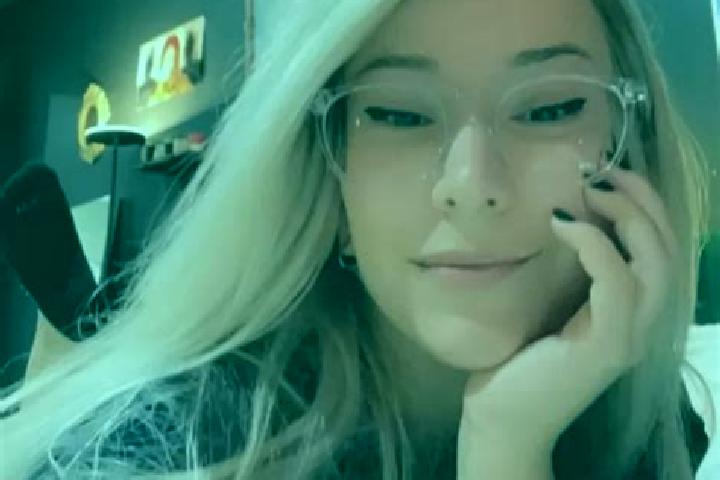 Madison, 20, a blonde grey-eyed asian companion based in Harchies. Offering Dinner Date, Deep French Kissing, Striptease. Available for incall and outcall, d...