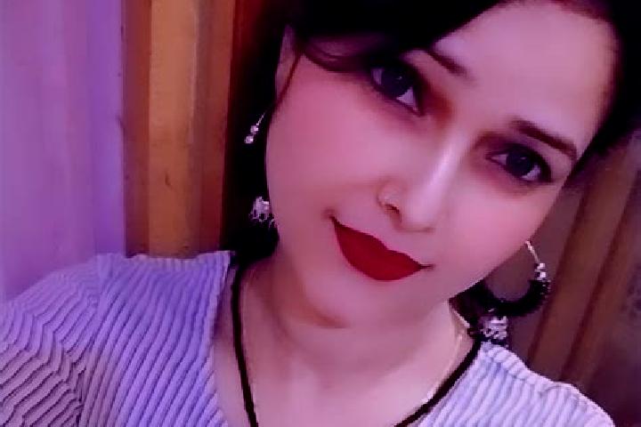 Madison, 20 — Escort in Khutar, India