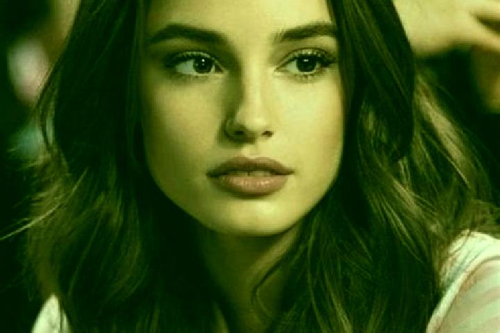 Madison, 21, a brunette brown-eyed indian companion based in Pishchane. Offering Couples, Erotic Massage, Overnight, Domination. Available for incall and out...