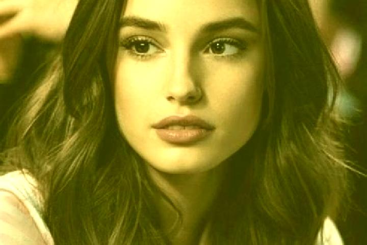 Madison, 21, a brunette brown-eyed mediterranean companion based in Katano. Offering Roleplay, Tantra, Duos. Available for incall and outcall, day and evenin...