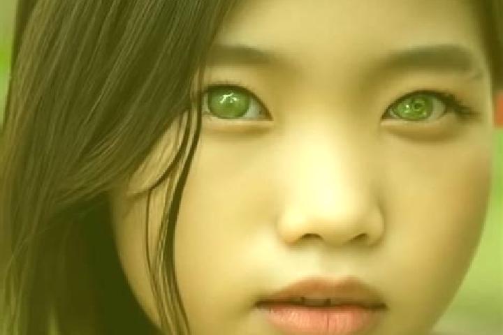 Madison, 21, a brunette green-eyed asian companion based in Louresse. Offering Erotic Massage, Party Girl, Fetish. Available for incall and outcall, day and ...