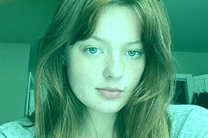 Madison, 21, a red grey-eyed mixed companion based in Zavisice. Offering Roleplay, Fetish, OWO, Dinner Date. Available for incall and outcall, day and evenin...