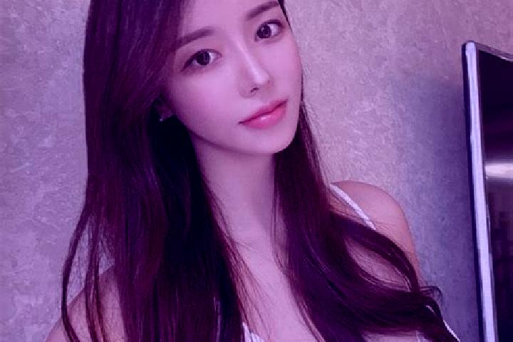 Madison, 21 — Escort in Bingfang, China