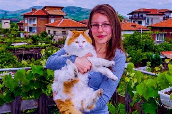 Madison, 21 — Escort in Krichim, Bulgaria