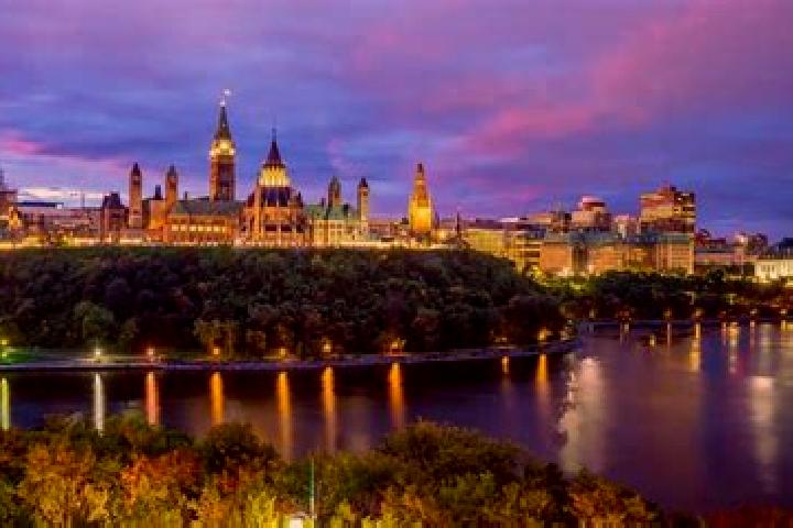Madison, 21 — Escort in Ottawa, Canada