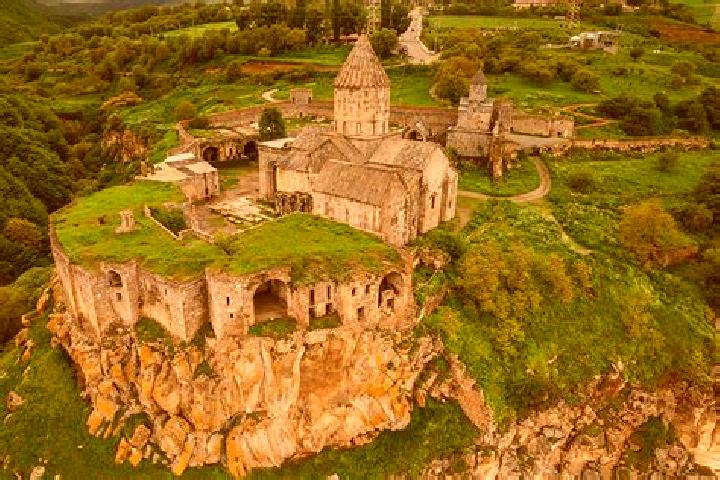 Madison, 21 — Escort in Tatev, Armenia