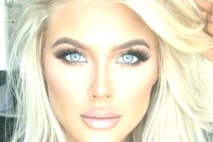 Madison, 22, a platinum blonde brown-eyed latina companion based in Baruklinting Dua. Offering Fetish, Girlfriend Experience, Striptease, GFE, OWO. Available...