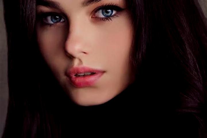Madison, 22, a red dark-eyed slavic companion based in Beriain. Offering Couples, Party Girl, Dinner Date. Available for incall and outcall, overnight bookin...