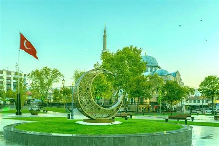 Madison, 22 — Escort in Balikesir, Turkey
