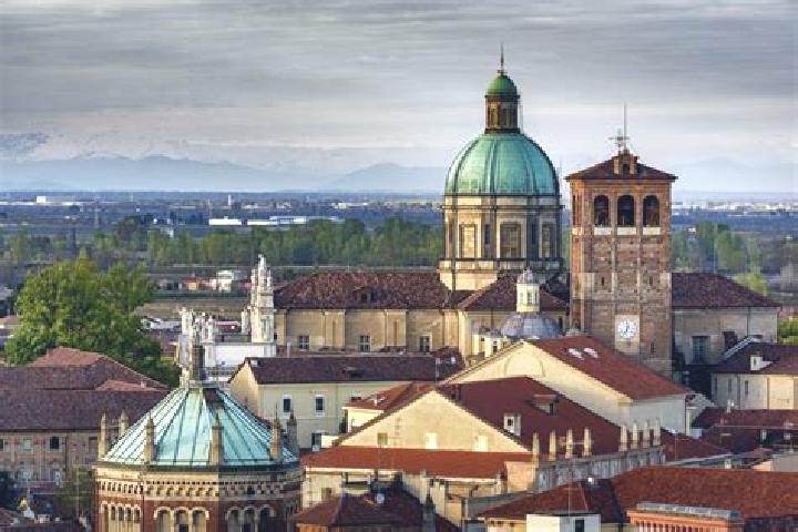 Madison, 22 — Escort in Borgo Vercelli, Italy