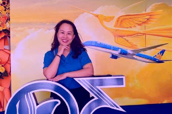 Madison, 22 — Escort in Huong Canh, Vietnam