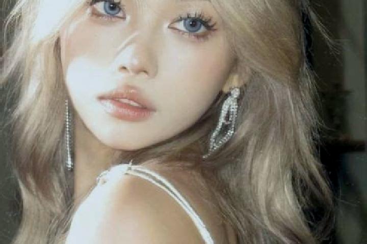 Madison, 23, a blonde blue-eyed asian companion based in Zawidow. Offering Deep French Kissing, Dinner Date, Party Girl, Erotic Massage, Roleplay. Available ...