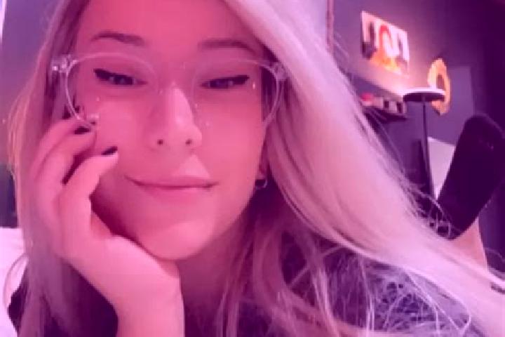 Madison, 23, a blonde hazel-eyed indian companion based in Borgo a Mozzano. Offering CIM, OWO, Travel Companion, 69. Available for incall and outcall, day an...