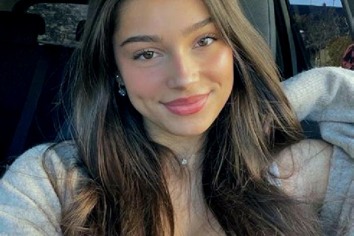 Madison, 23, a brunette blue-eyed ebony companion based in Sugahama. Offering Tantra, Overnight, 69, Girlfriend Experience. Available for incall and outcall,...