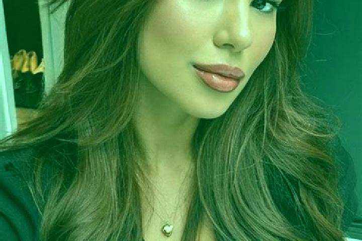 Madison, 23, a chestnut brown-eyed latina companion based in Fearrington. Offering Duos, Party Girl, BDSM. Available for incall and outcall, overnight bookin...