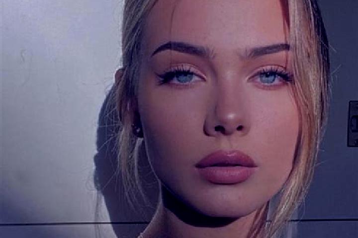 Madison, 23, a dark blonde amber-eyed european companion based in Besowo. Offering OWO, Travel Companion, Girlfriend Experience, Dinner Date. Available for i...