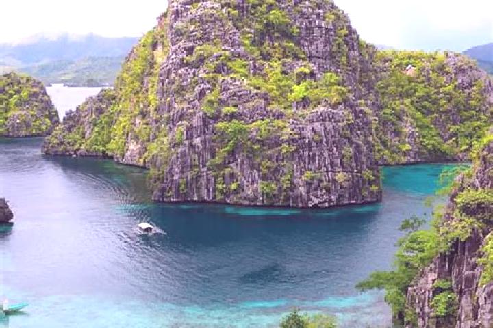 Madison, 23 — Escort in Cabayangan, Philippines