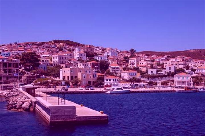Madison, 23 — Escort in Oinousses, Greece