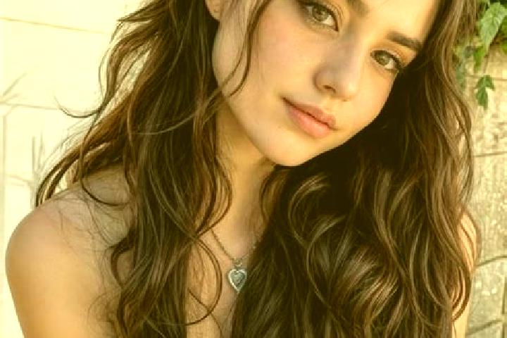 Madison, 24, a auburn hazel-eyed middle eastern companion based in Lavardac. Offering Prostate Massage, BDSM, Party Girl. Available for incall and outcall, o...