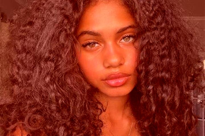 Madison, 24, a black blue-eyed ebony companion based in Godoy. Offering Party Girl, Tantra, Erotic Massage. Available for incall and outcall, day and evening...