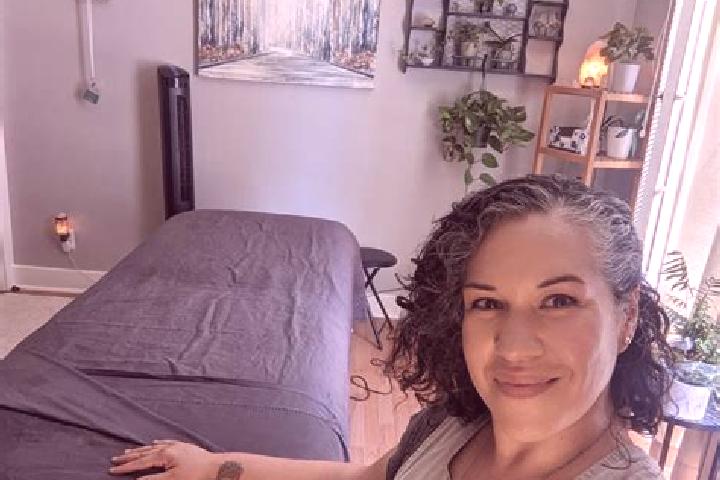 Madison, 24, a black dark-eyed caribbean companion based in Chebanse. Offering Fetish, Erotic Massage, Girlfriend Experience, A-Level, Overnight. Available f...