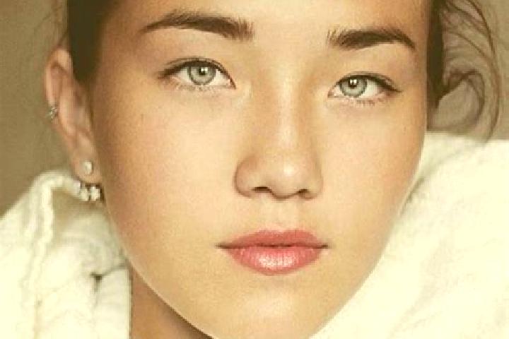 Madison, 24, a blonde grey-eyed asian companion based in Dresen. Offering OWO, Overnight. Available for incall and outcall, day and evening dates.