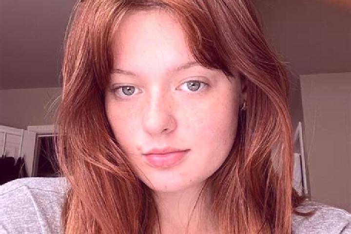 Madison, 24, a red brown-eyed european companion based in Al Wasl. Offering Roleplay, Travel Companion, CIM, Massage, Couples. Available for incall and outca...