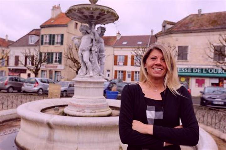 Madison, 24 — Escort in Crouy-sur-Ourcq, France