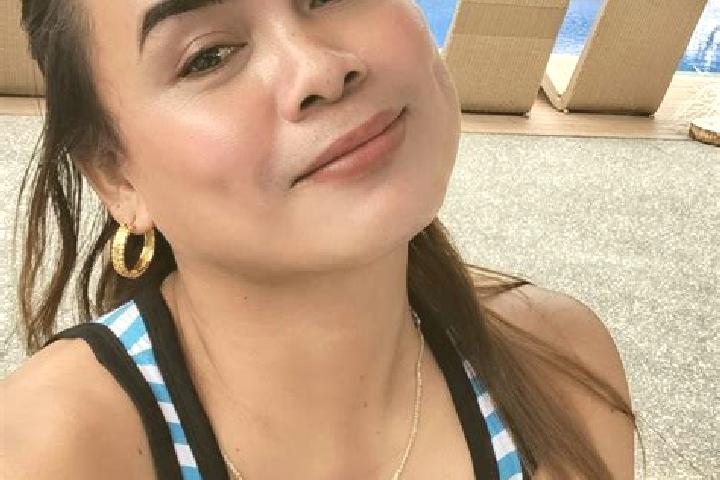 Madison, 24 — Escort in Esperanza, Philippines