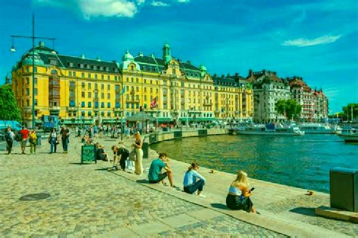 Madison, 24 — Escort in Kungsoer, Sweden
