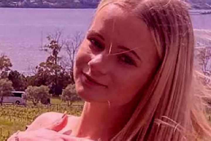 Madison, 24 — Escort in Laura, Australia