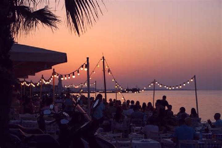 Madison, 24 — Escort in Liti, Greece