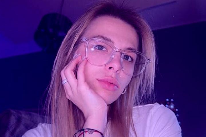 Madison, 24 — Escort in Studenka, Czech Republic