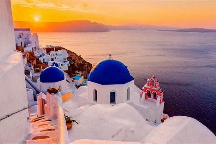 Madison, 24 — Escort in Thouria, Greece