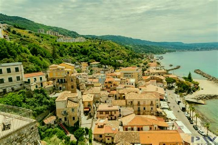 Madison, 24 — Escort in Torricella del Pizzo, Italy